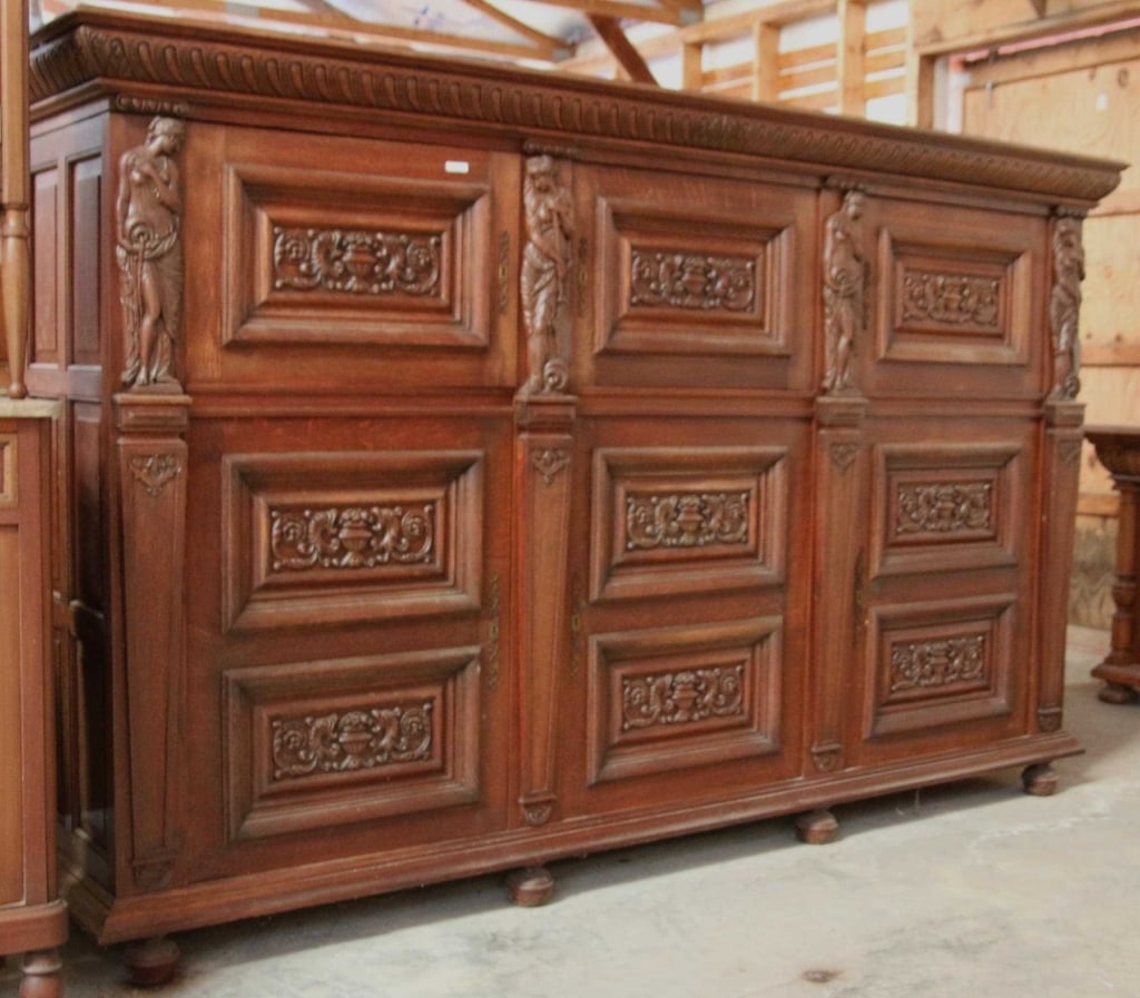 MONUMENTAL ENGLISH RENAISSANCE STYLE WARDROBE (1 of 4)