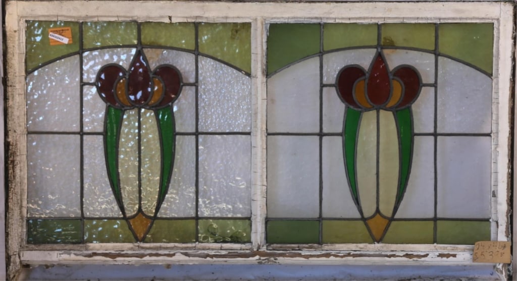 ANTIQUE ENGLISH STAINED GLASS PANEL (1 of 4)