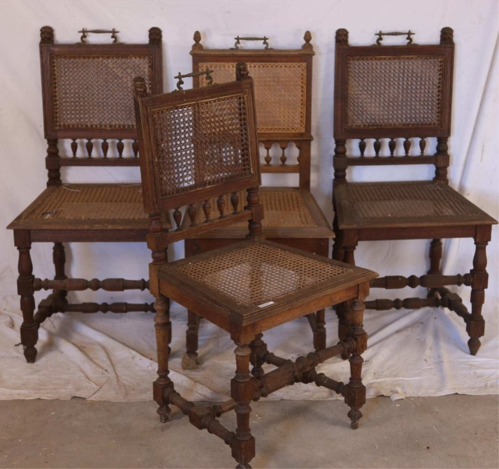 SET OF 4 FRENCH RENAISSANCE REVIVAL DINING CHAIRS (1 of 4)