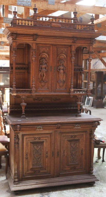 FRENCH RENAISSANCE REVIVAL OAK BUFFET (1 of 5)