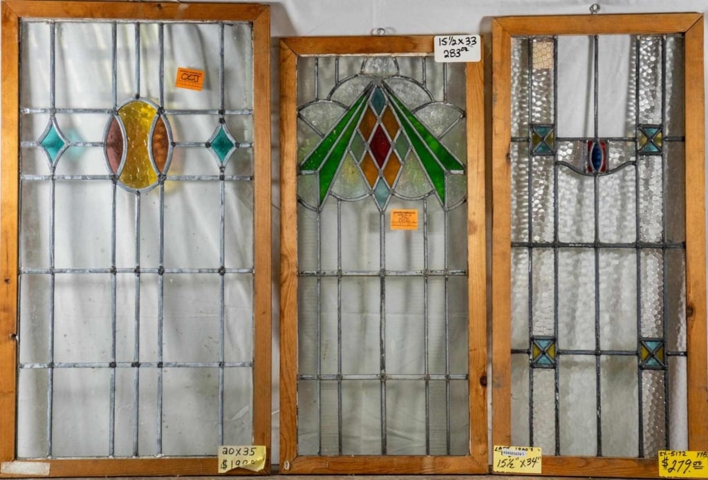 THREE ANTIQUE ENGLISH STAINED GLASS PANELS (1 of 6)