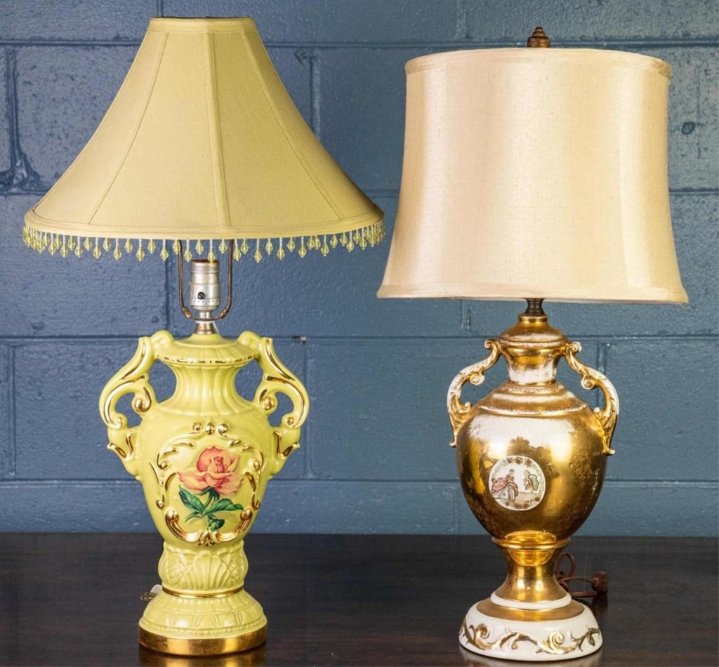 TWO DECORATIVE PORCELAIN TABLE LAMPS (1 of 3)
