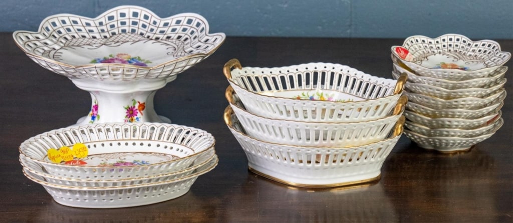 15PC DRESDEN HAND-PAINTED PORCELAIN TABLEWARE SET (1 of 4)