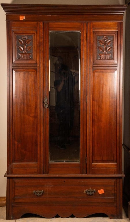 FRENCH ART NOUVEAU OAK ARMOIRE (1 of 3)