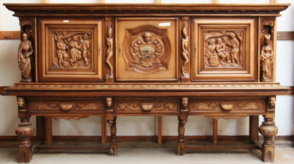 FLEMISH RENAISSANCE REVIVAL SIDEBOARD (1 of 3)