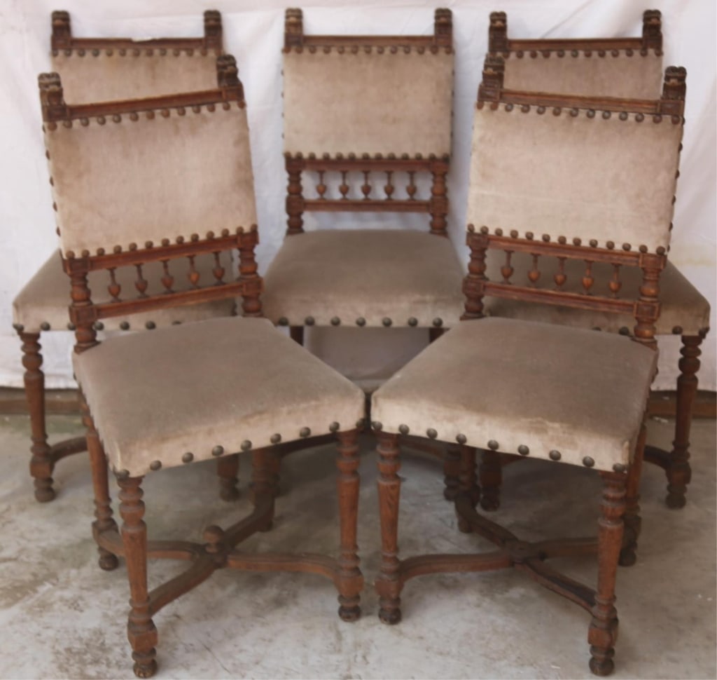 SET OF 5 FRENCH RENAISSANCE STYLE CHAIRS (1 of 5)