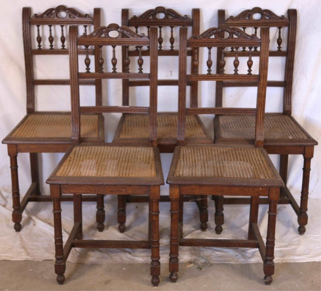 SET OF 5 FRENCH HENRY ll STYLE OAK SIDE CHAIRS (1 of 3)