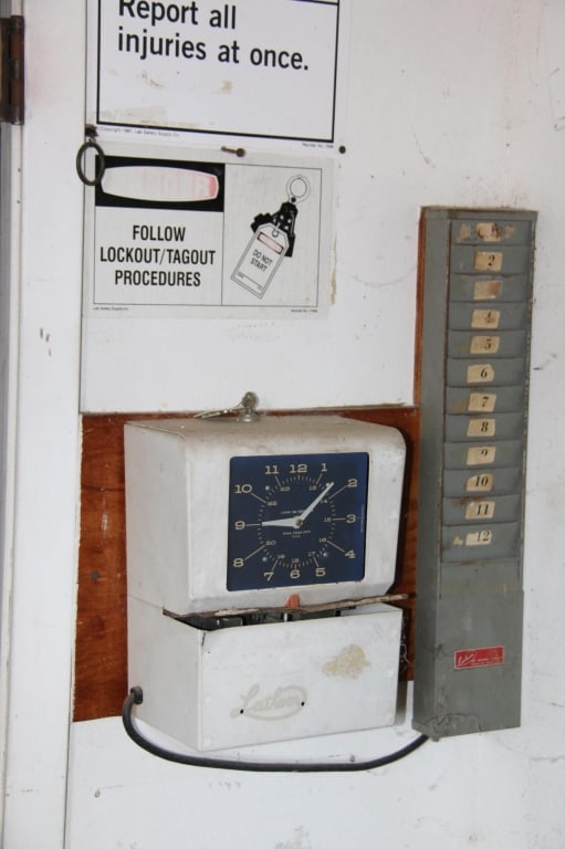 VINTAGE LATHEM EMPLOYEE TIME CLOCK (1 of 1)