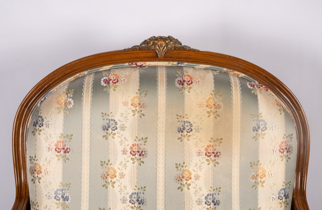20TH C. LOUIS XV STYLE PAIR OF BERGERE CHAIRS & OT - 5