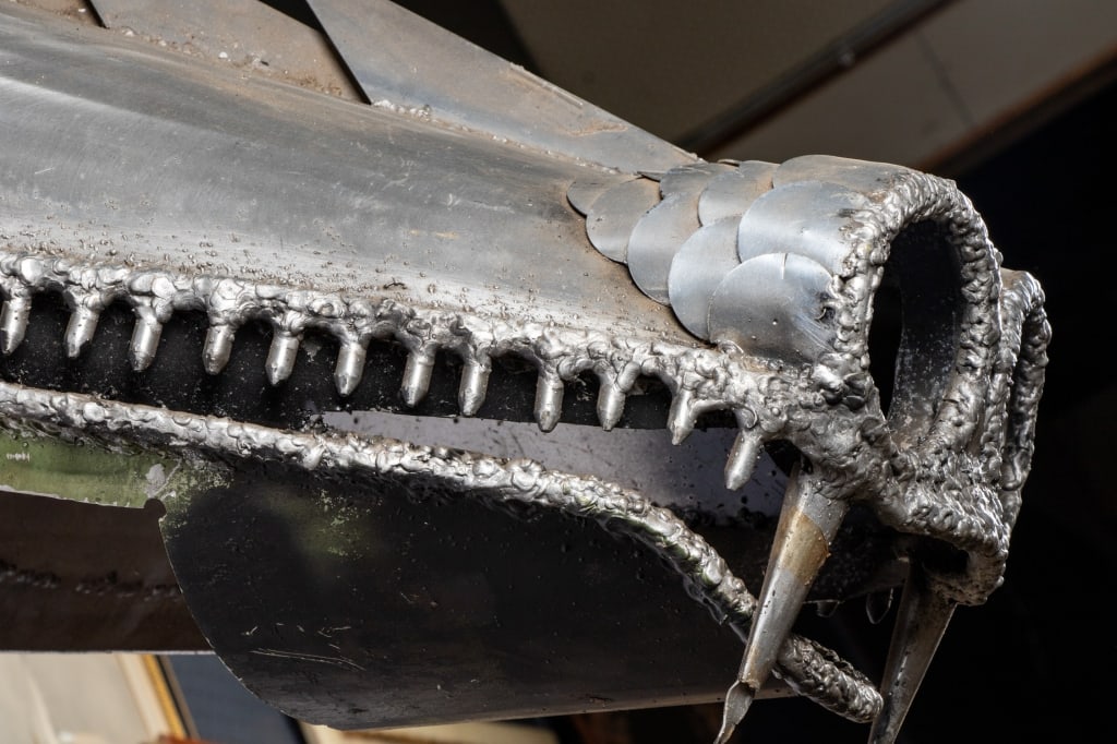 LARGE HAND-FORGED METAL DRAGON MOUNT - 8