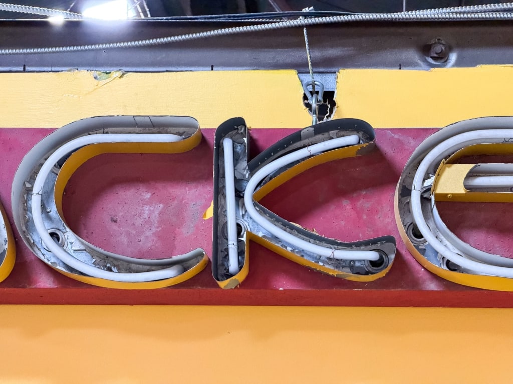 VINTAGE FIRECRACKER NEON SIGN - 5