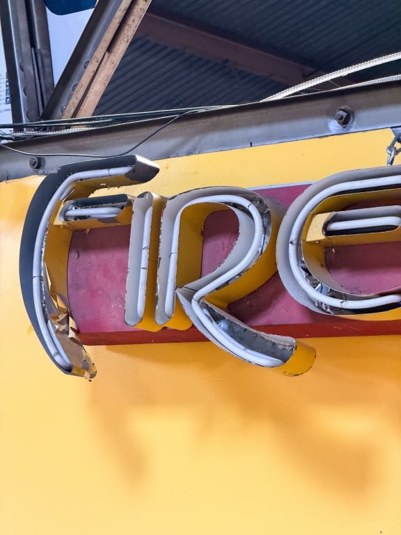 VINTAGE FIRECRACKER NEON SIGN - 6