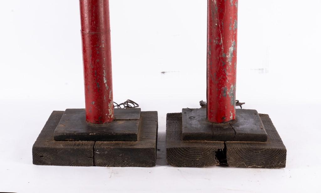 PAIR OF CASINO POST LIGHTS - 3