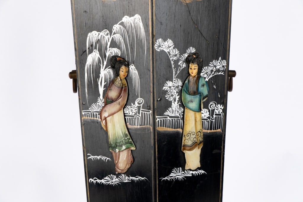 CHINESE MOTHER OF PEARL UMBRELLA STAND - 2