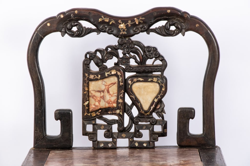 CHINESE LATE QING DYNASTY MARBLE INSET CHAIR - 2