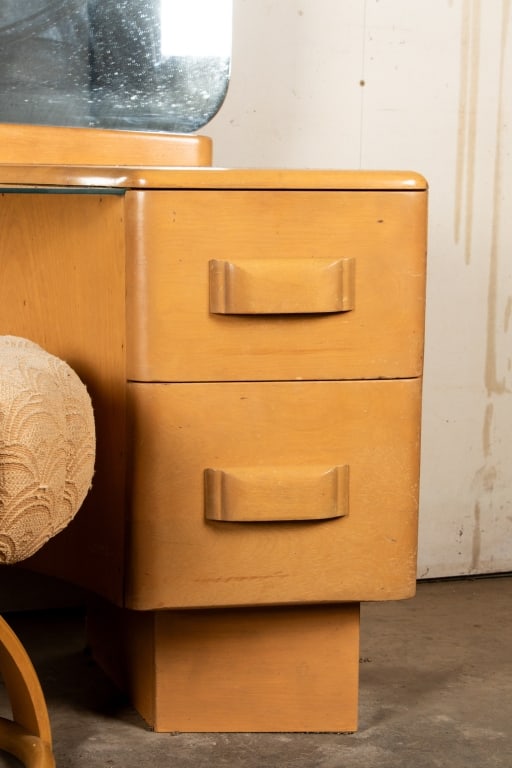 MCM DRESSING TABLE WITH STOOL - 3