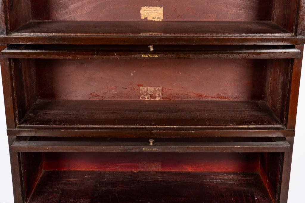 GLOBE-WERNICKE FOUR-SECTION BOOKCASE - 3