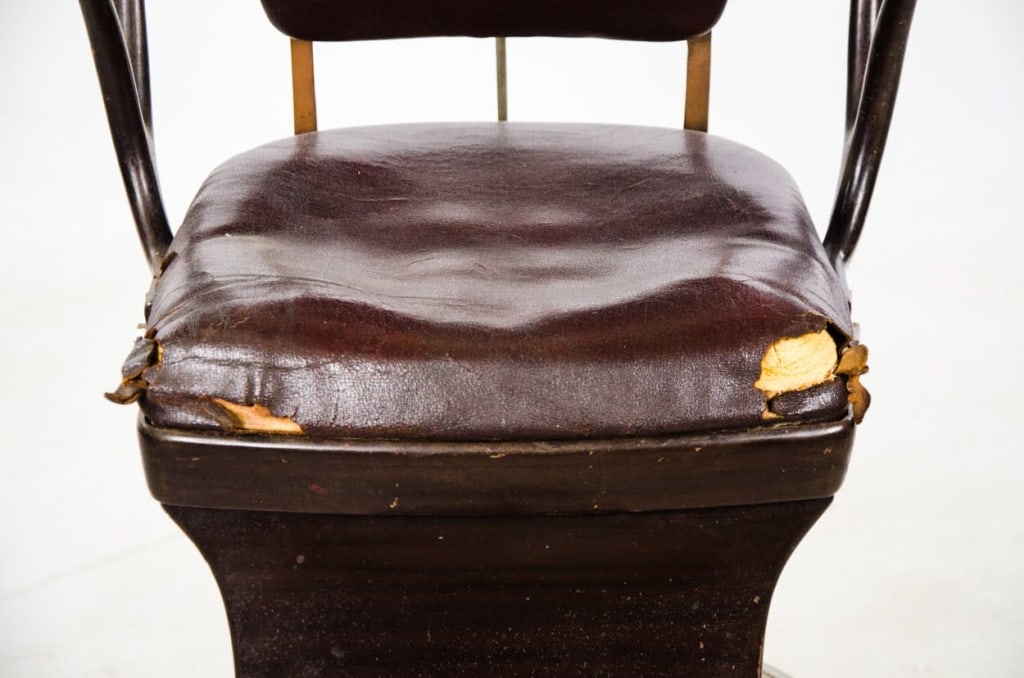AMERICAN OPTICA CO. OPHTHALMIC CHAIR - 3