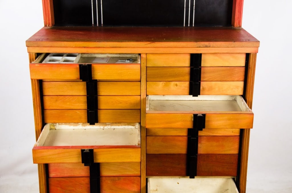 EARLY 20TH CENTURY ART DECO DENTAL CABINET - 7