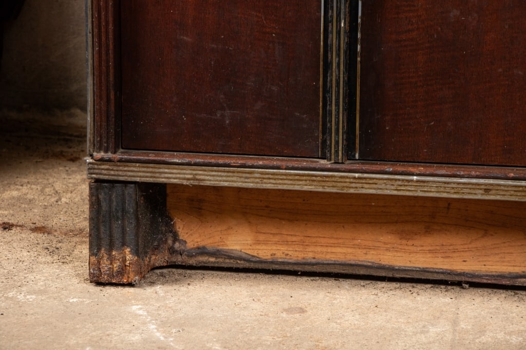EARLY 20TH CENTURY ART DECO DENTAL CABINET - 10