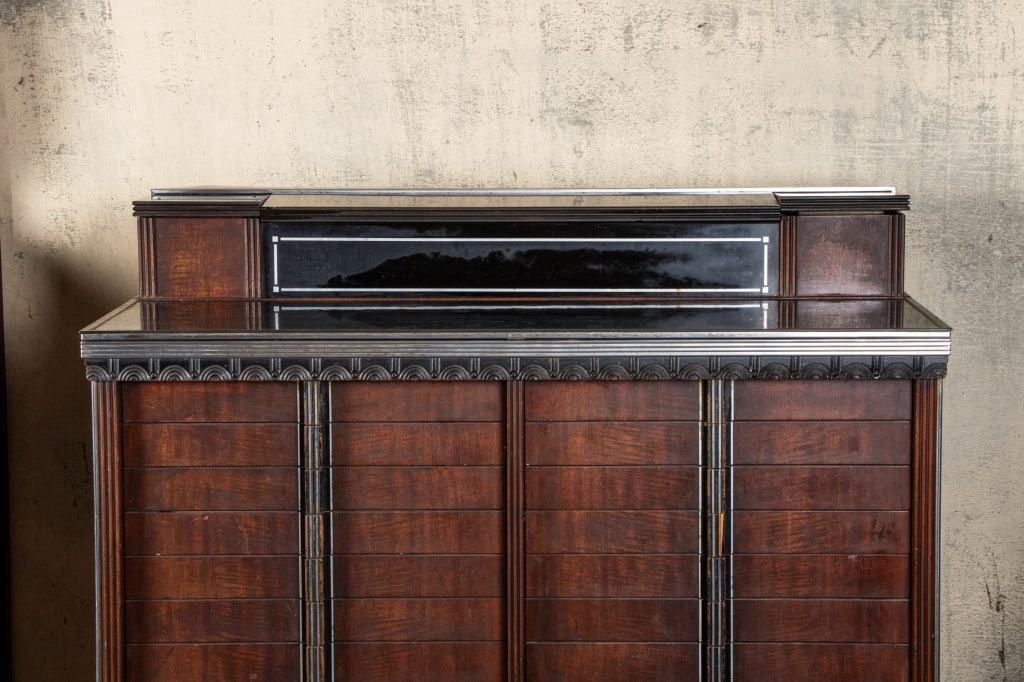 EARLY 20TH CENTURY ART DECO DENTAL CABINET - 2