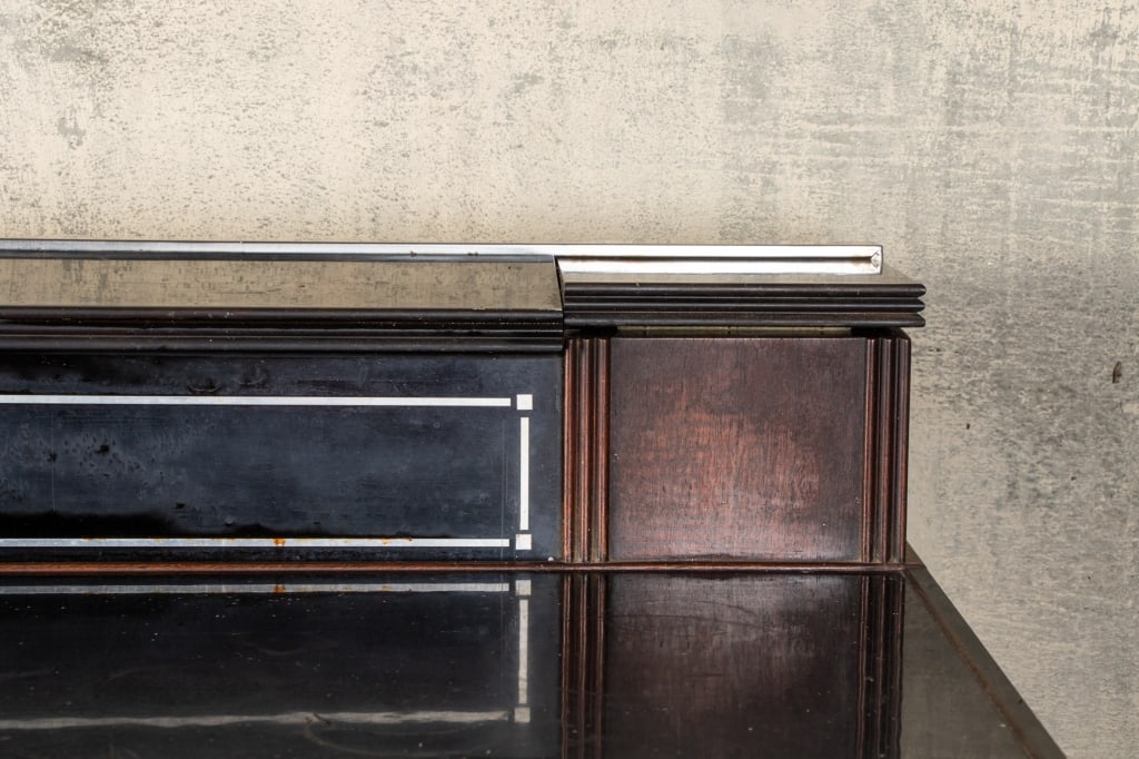 EARLY 20TH CENTURY ART DECO DENTAL CABINET - 5