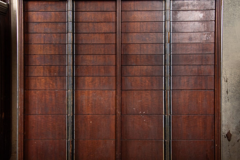 EARLY 20TH CENTURY ART DECO DENTAL CABINET - 7