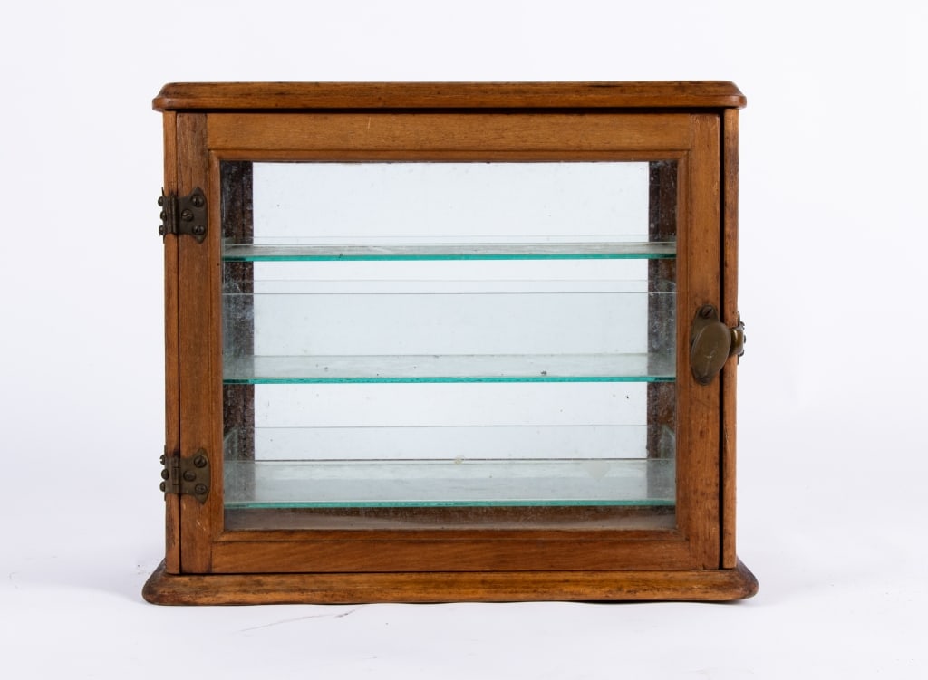 VINTAGE TABLETOP MEDICAL CABINET - 2