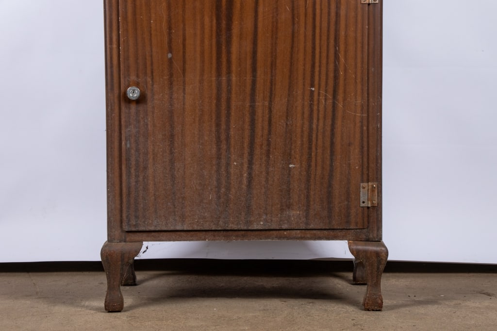 VINTAGE GLASS FRONT MEDICAL CABINET - 3
