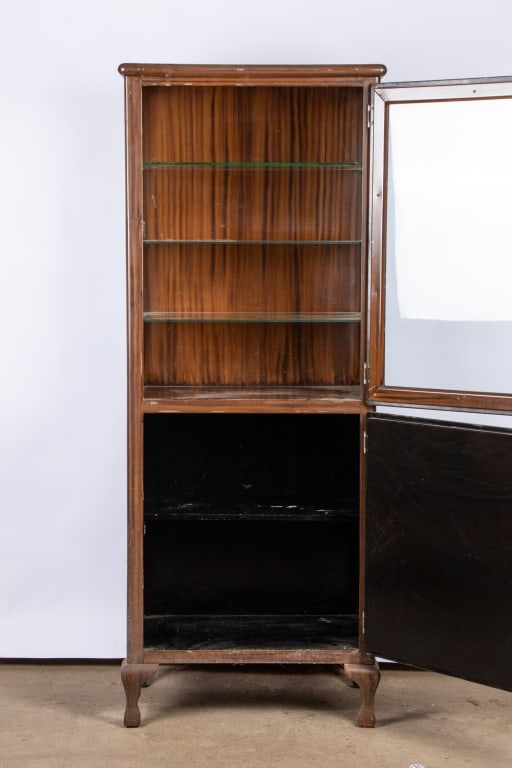 VINTAGE GLASS FRONT MEDICAL CABINET - 7