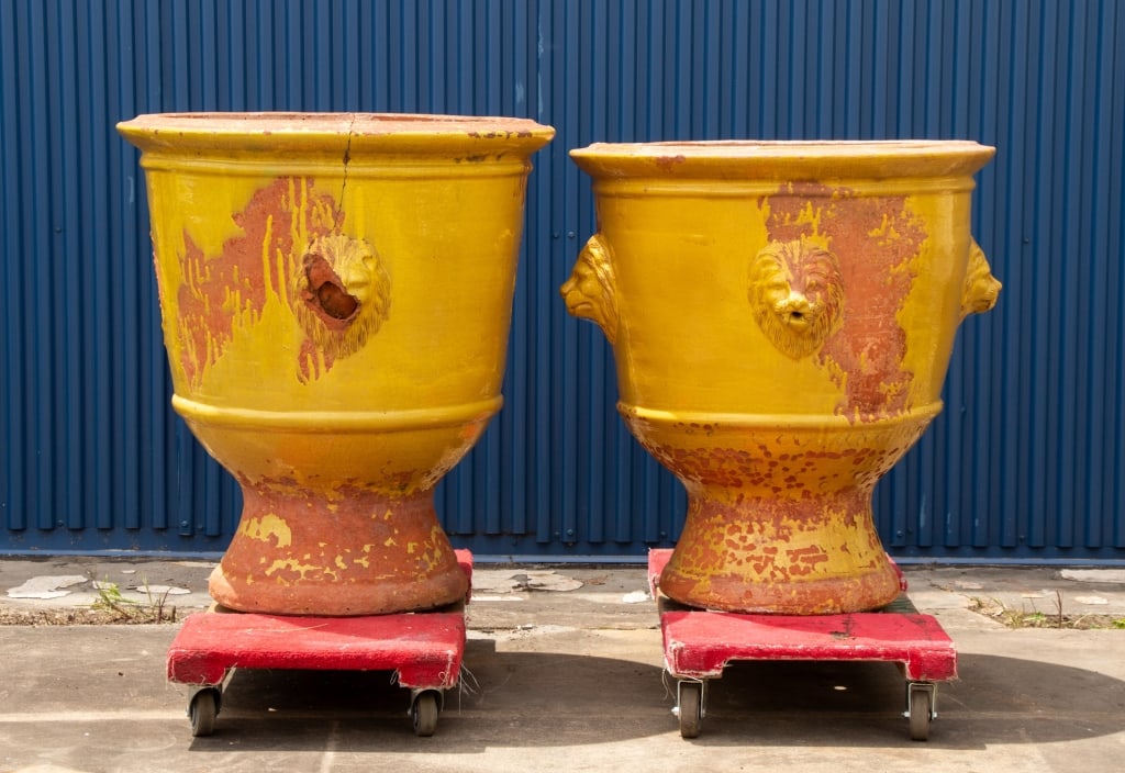 PAIR OF VINTAGE FRENCH TERRACOTTA PLANTERS - 4