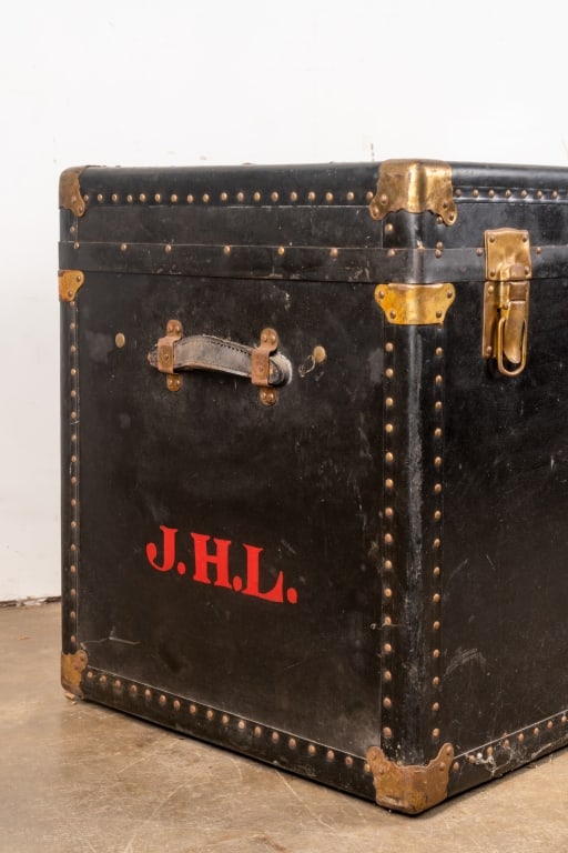 VINTAGE TRAVEL TRUNK - 6