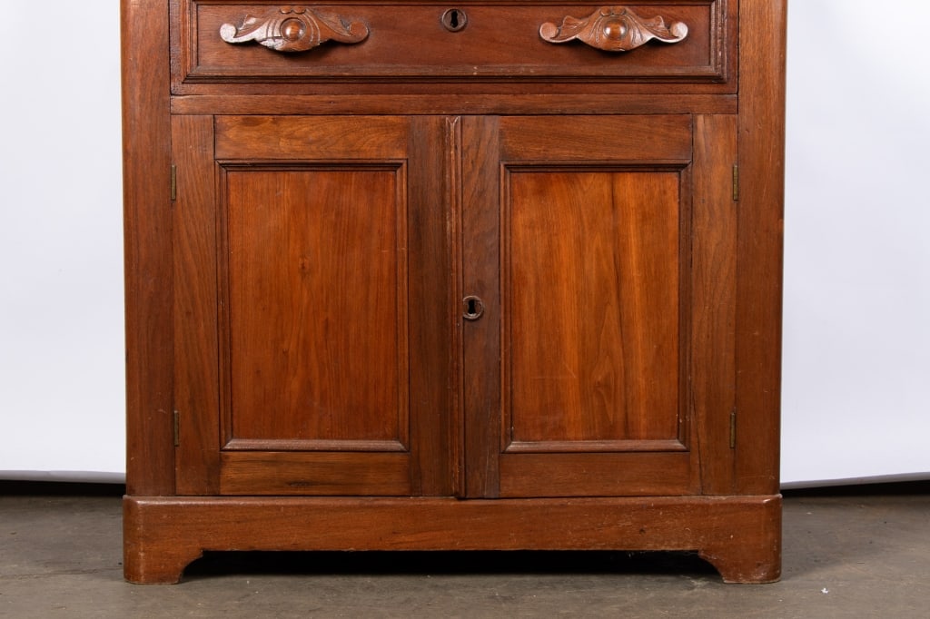 VICTORIAN MARBLE TOP WALNUT WASHSTAND - 4
