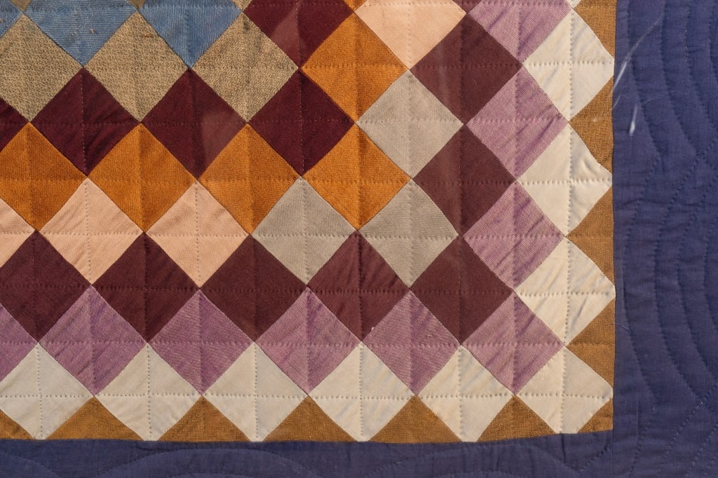 LARGE FRAMED QUILT - 4