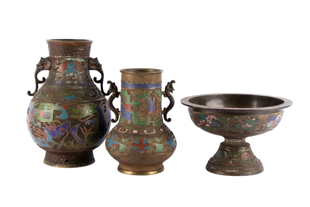 THREE 20TH CENTURY JAPANESE BRASS & ENAMEL ITEMS (1 of 5)