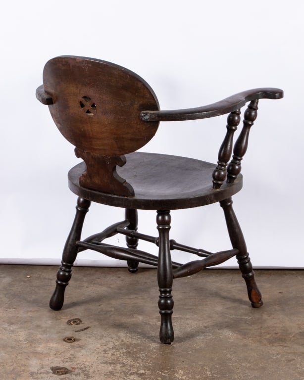 19TH CENTURY COLONIAL STYLE CAPTAIN?S CHAIR - 7