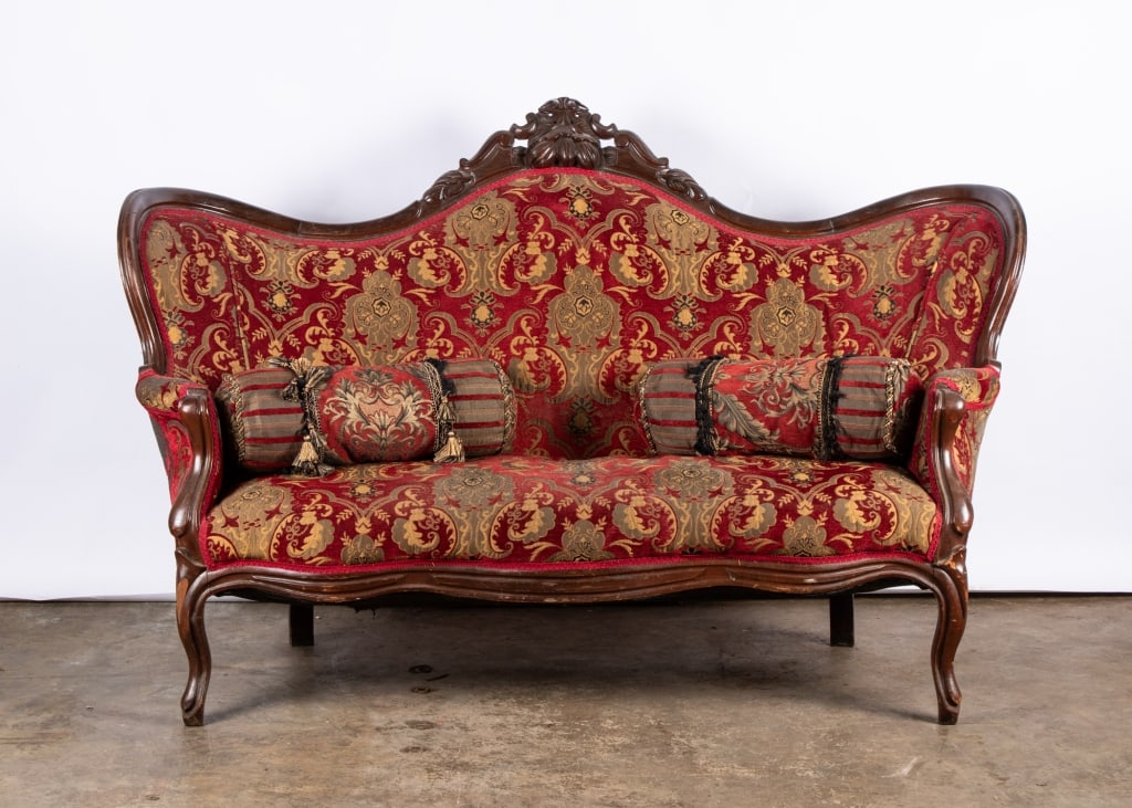 EARLY 20TH CENTURY VICTORIAN PARLOR SOFA - 2