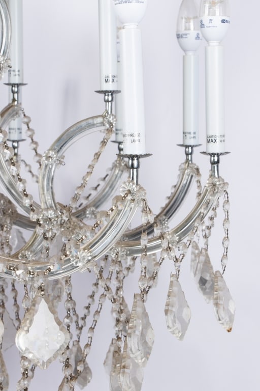 VENETIAN STYLE 18-LIGHT CRYSTAL CHANDELIER - 14