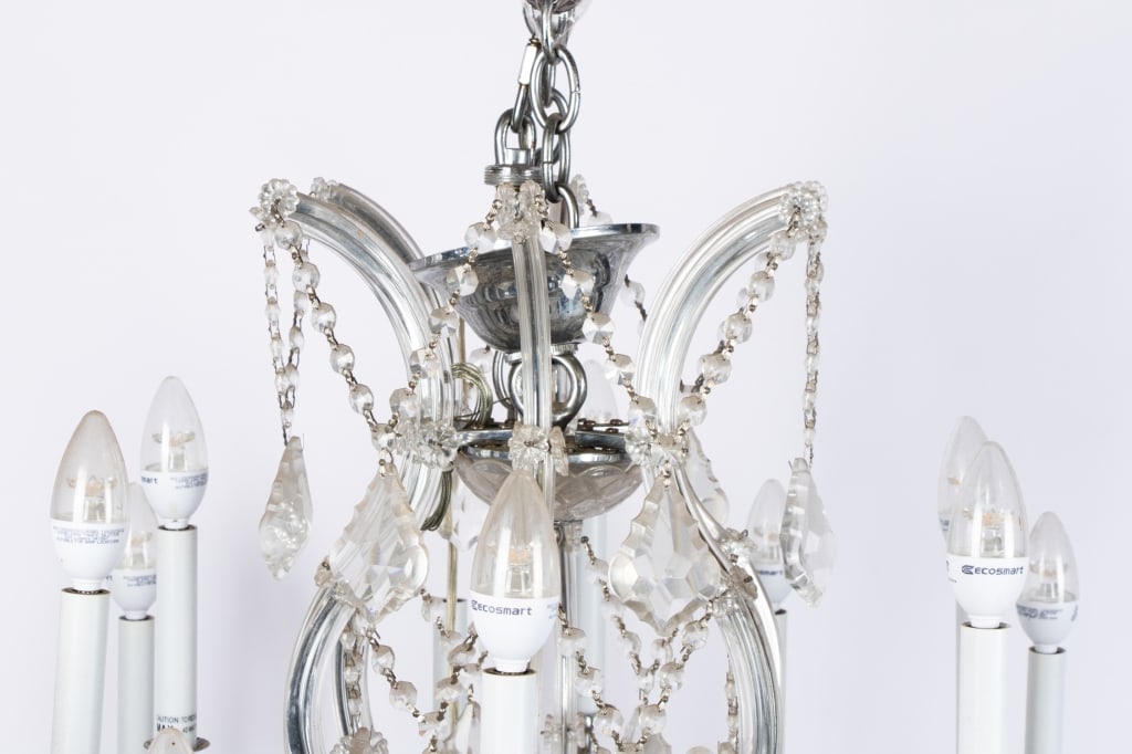 VENETIAN STYLE 18-LIGHT CRYSTAL CHANDELIER - 17