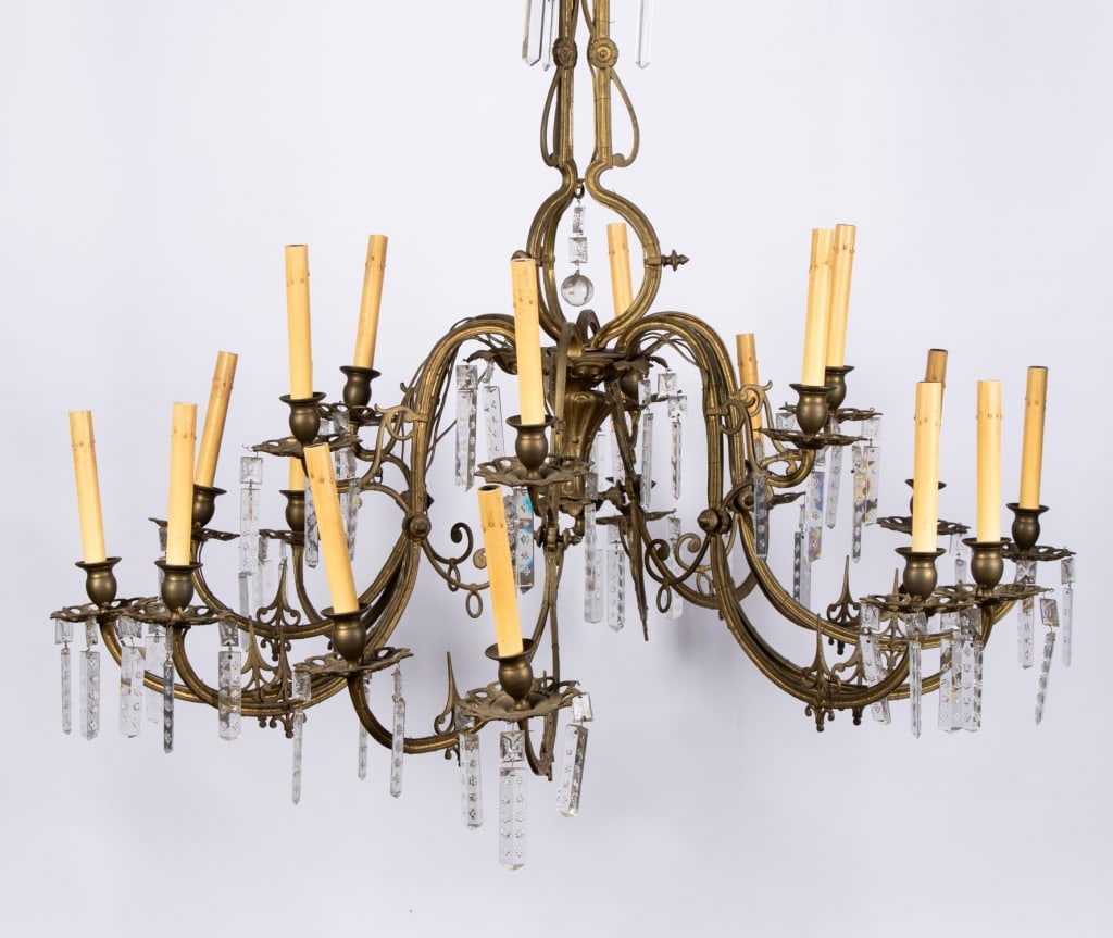 18-LIGHT BRASS & CRYSTAL CHANDELIER - 2