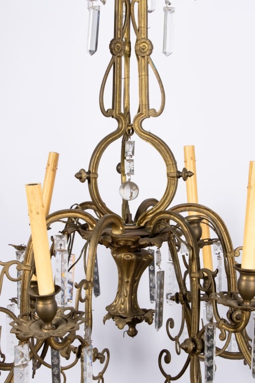 18-LIGHT BRASS & CRYSTAL CHANDELIER - 3