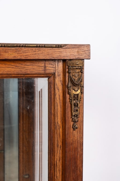 AMERICAN FEDERAL STYLE MIRRORED DISPLAY CASE - 4