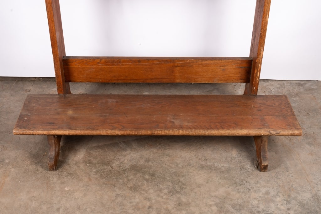 19TH CENTURY AMERICAN PRAYER BENCH - 3