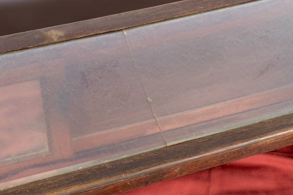 AMERICAN MERCANTILE STORE DISPLAY CASE - 7