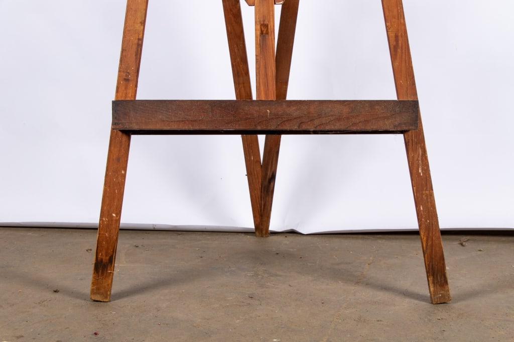 VINTAGE ARTIST EASEL - 5