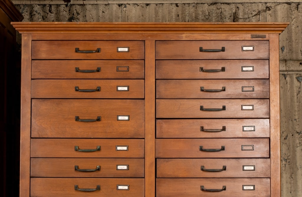 HAMILTON 38-DRAWER OAK FILE CABINET - 2