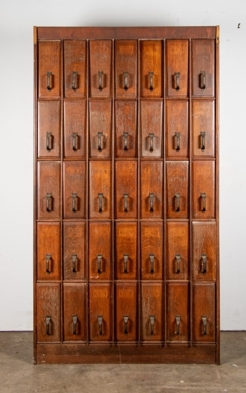 ANTIQUE 35-DRAWER VERTICAL FILE CABINET - 2