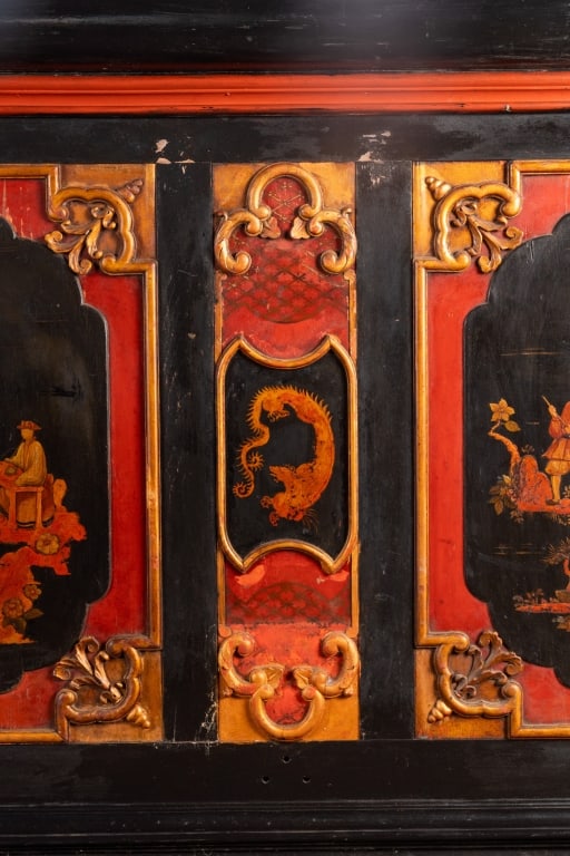 20TH C. CHINOISERIE BAR COUNTER - 4
