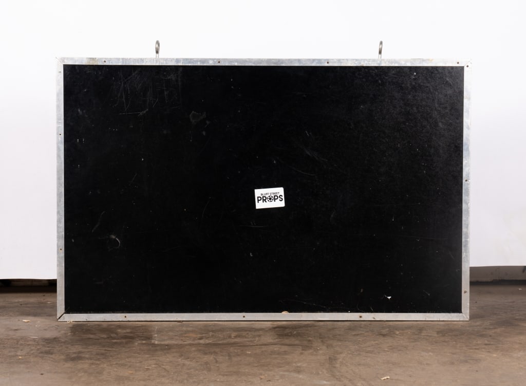VINTAGE SCOREBOARD - 5
