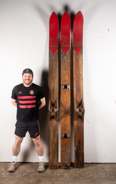 VINTAGE WOODEN SKIS - 2